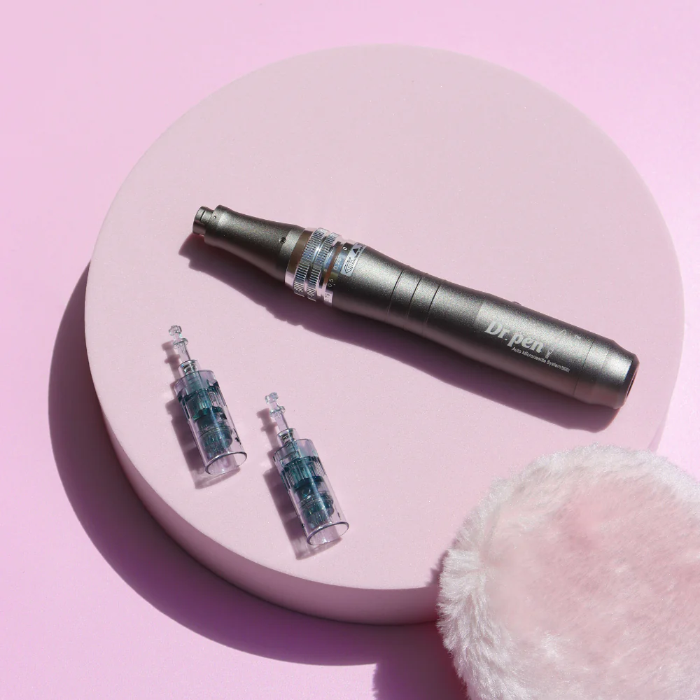 ImageofDr.PenUltimaM8ProfessionalPlusdevice2.webp Dr. Pen M8 Microneedling Pen